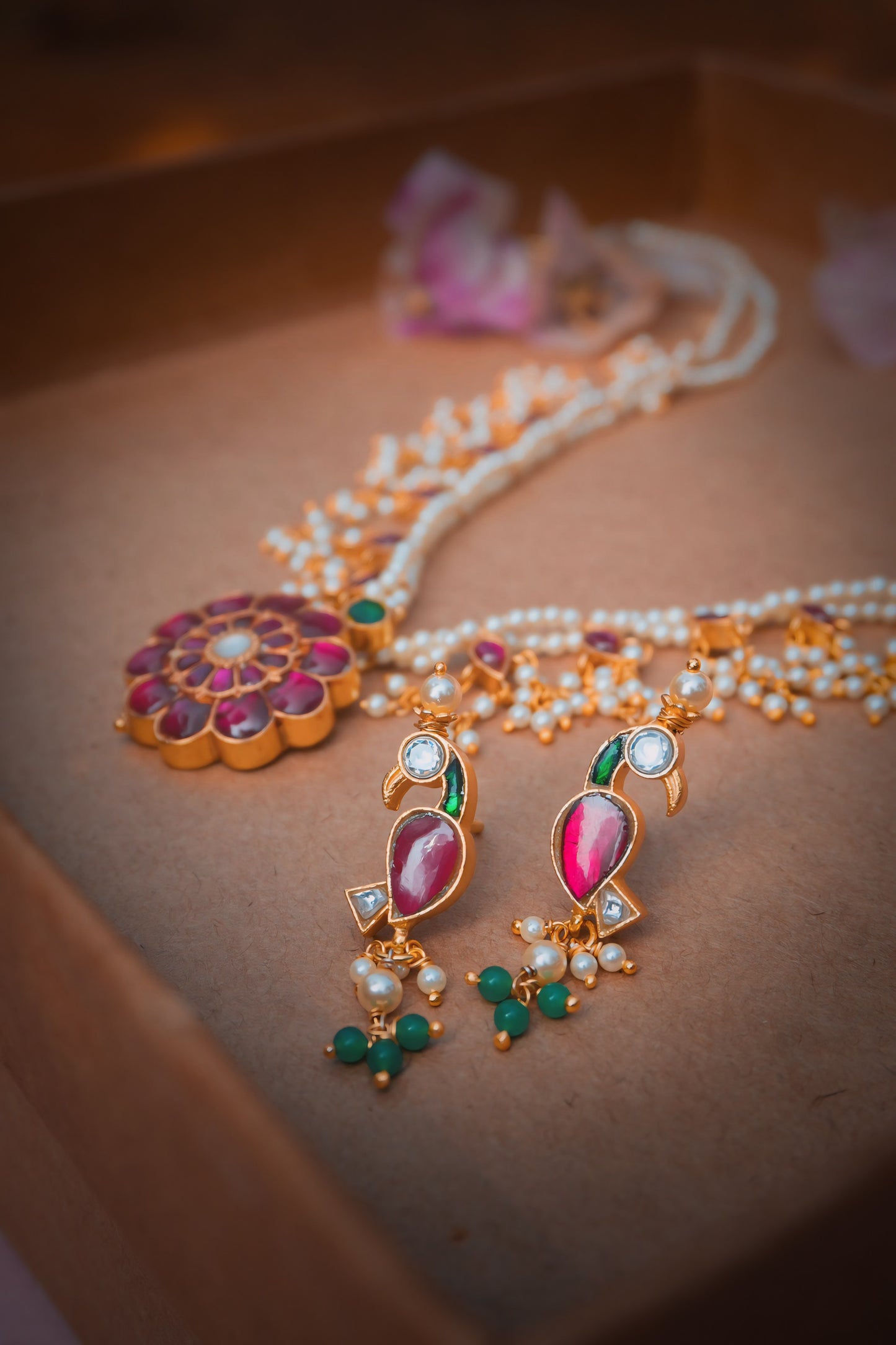 Shukram Necklace