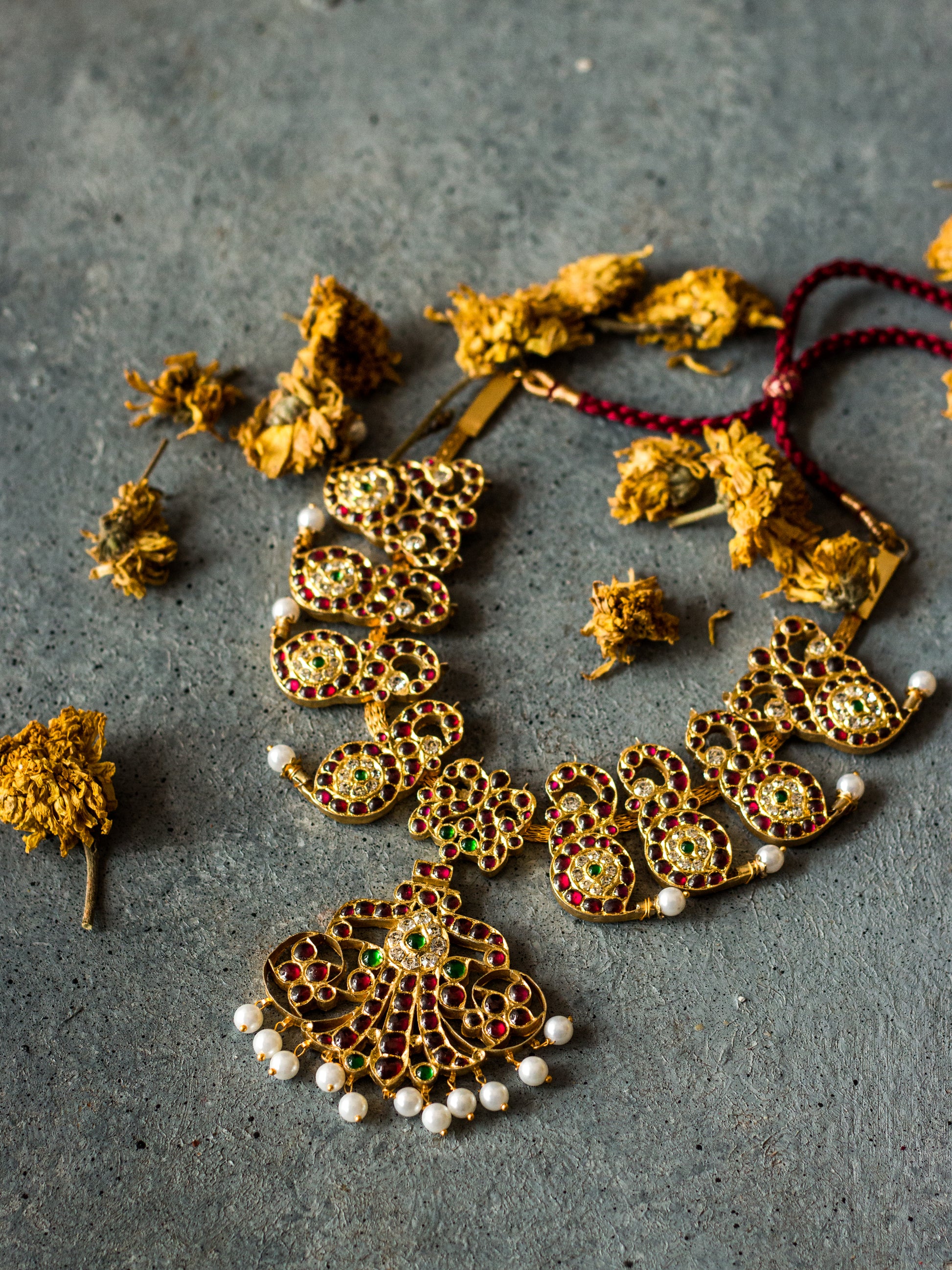 Aamani Necklace - Aaharya
