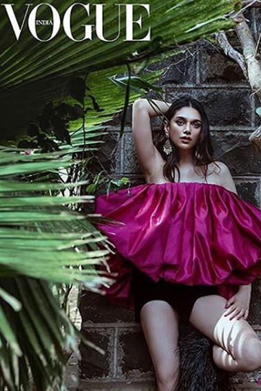 Arata Earrings - Aaharya