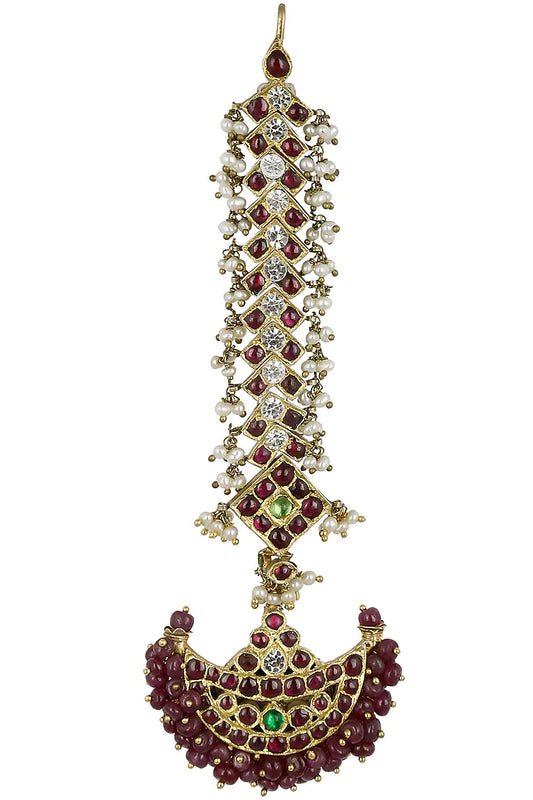 Chandrika Maangtikka