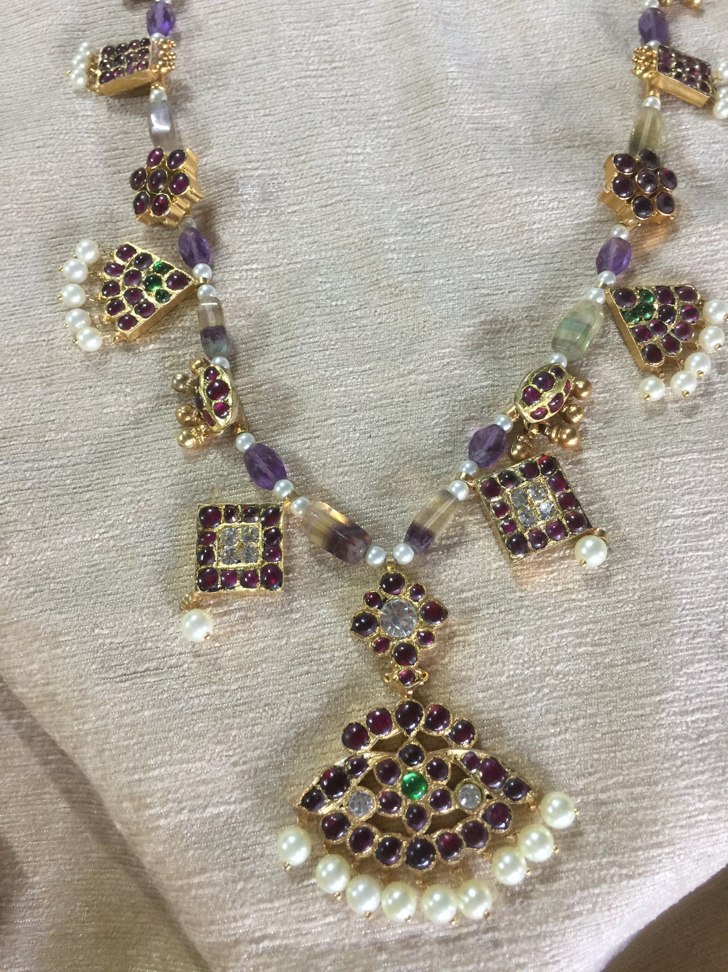 Tareeni Necklace