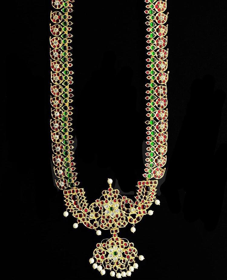 Mango Status Necklace