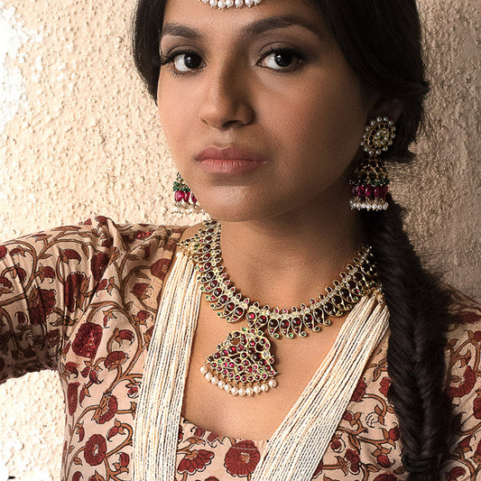 Rajhans Choker - Aaharya