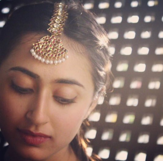 Bhairavi Maangtikka - Aaharya