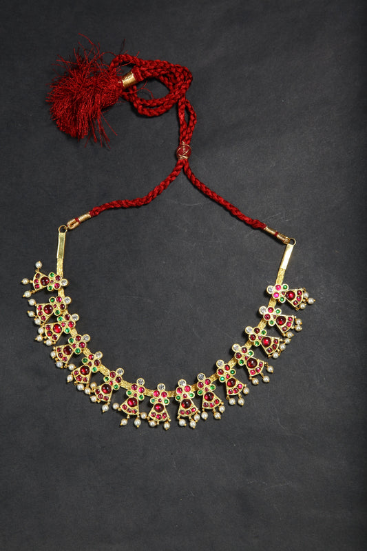 Saadah Panchadasha Choker