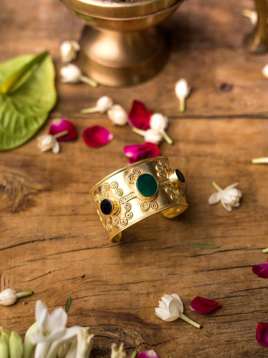 Sehr Bangle - Aaharya