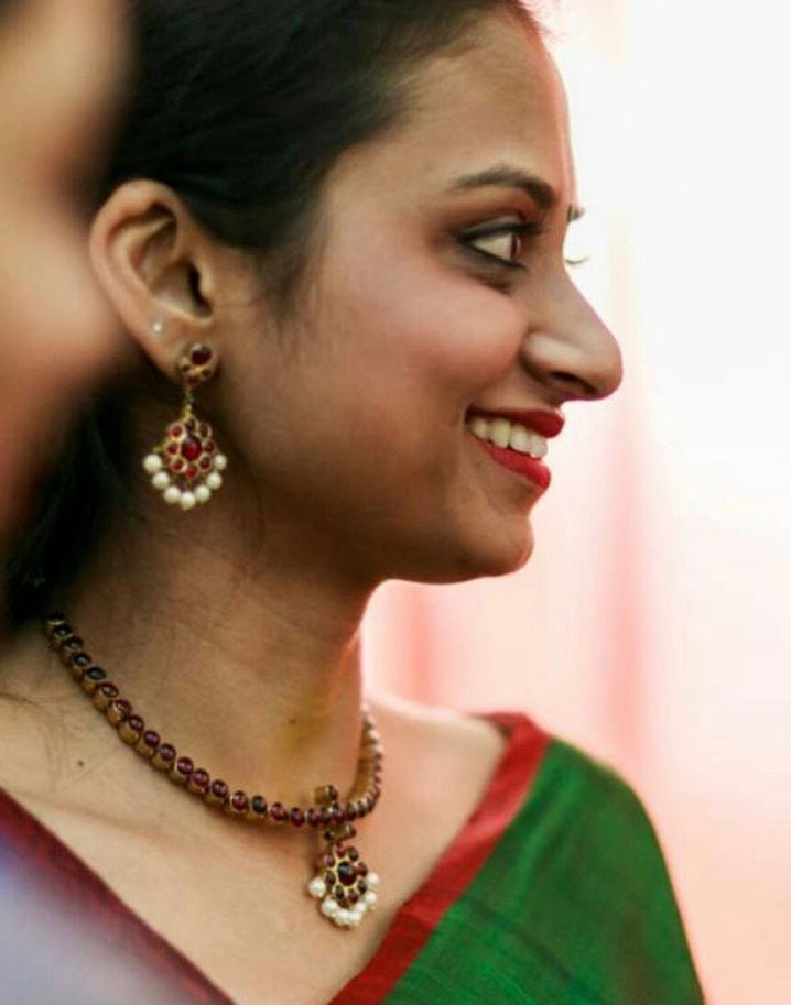 Attigai Choker - Aaharya