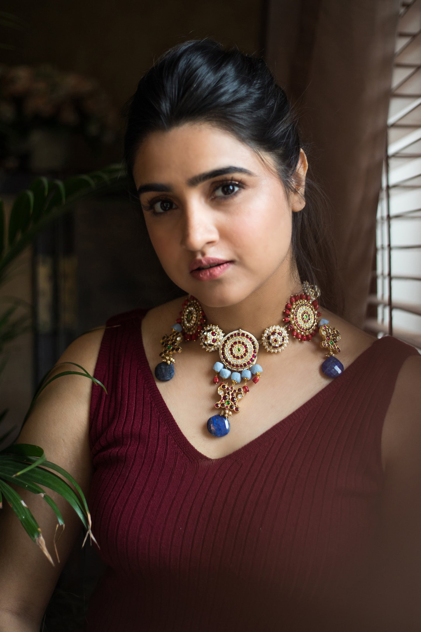 Ushra Choker - Aaharya