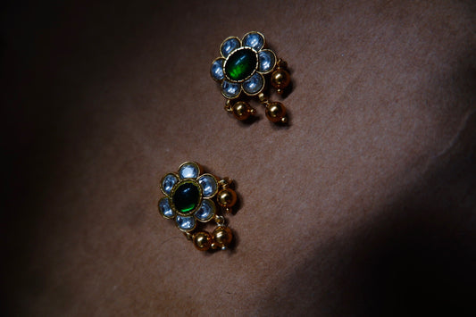 Paravani Studs