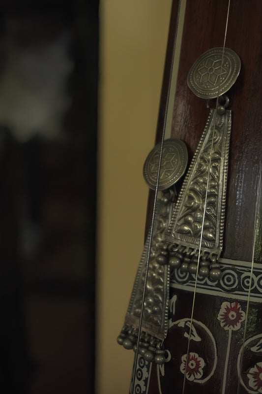 Tribhuja Earrings