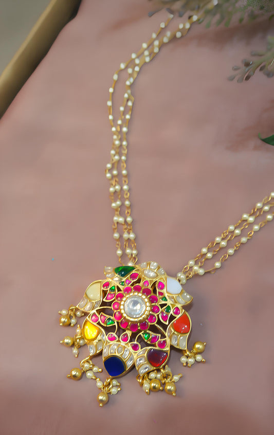 Myra necklace