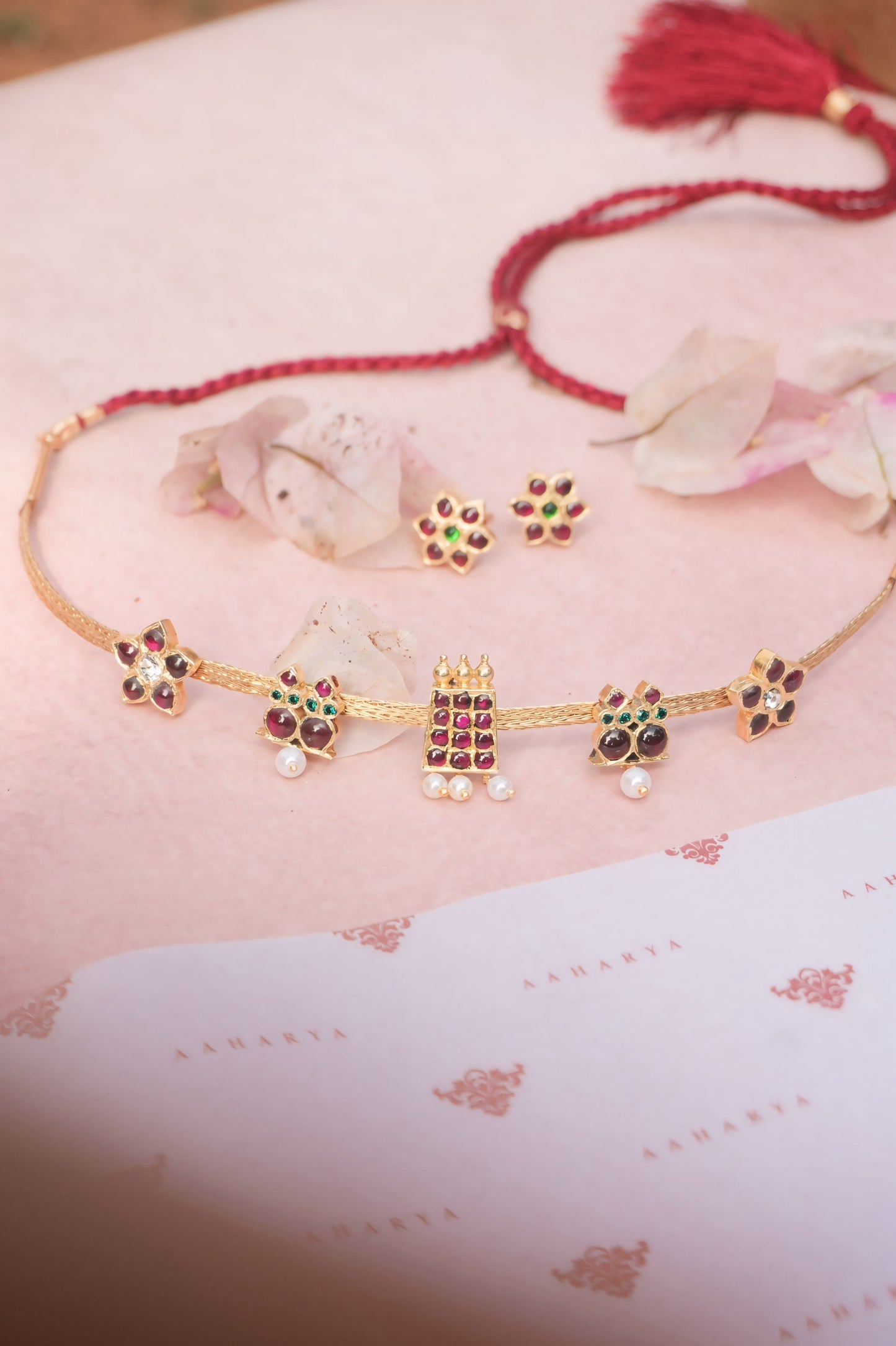 Naajy Studs