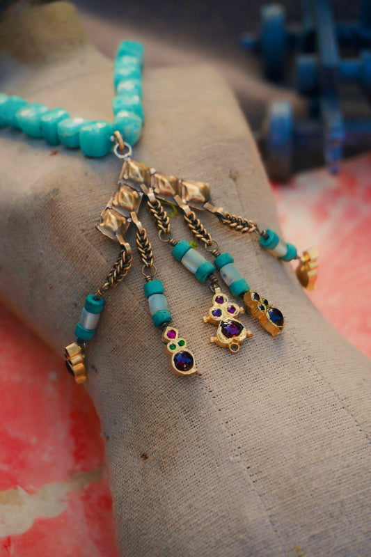 Vyavhara Necklace