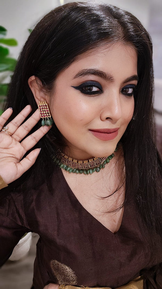 Poothali Emerald Studs