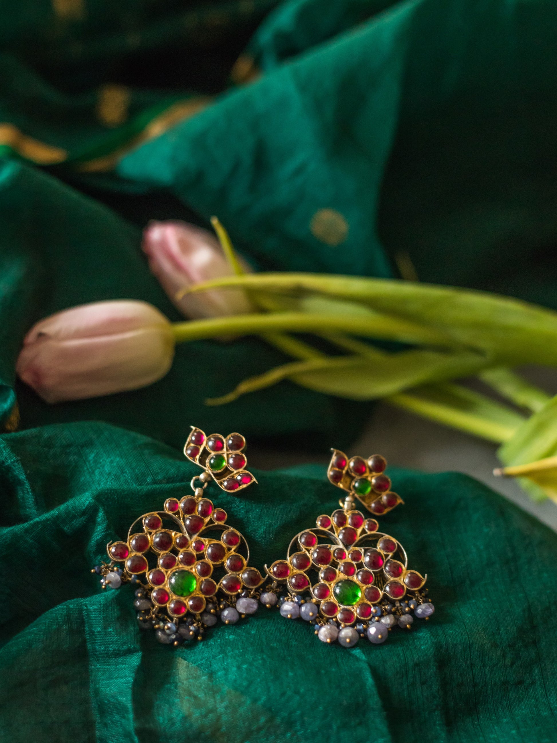 Namya Earring - Aaharya