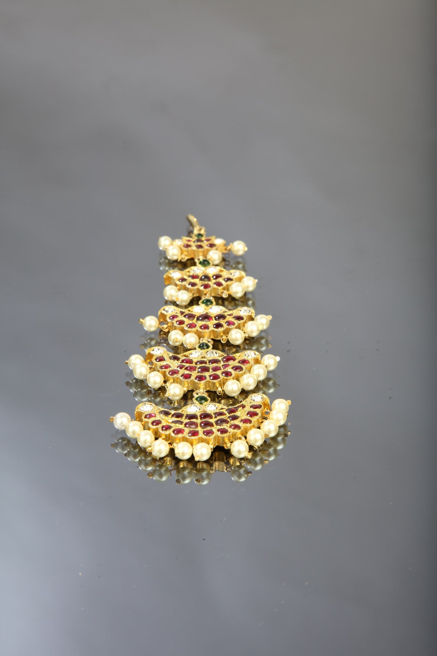 Chandrika Maangtikka