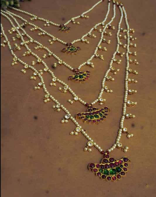 Hayaat Necklace