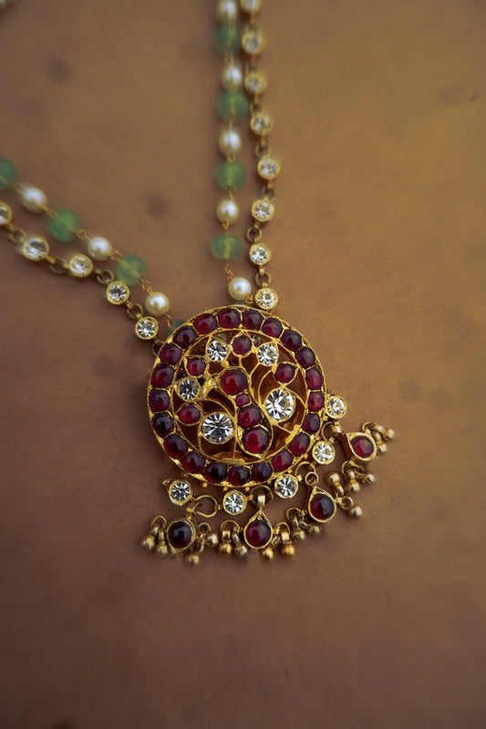Īśāna  Necklace
