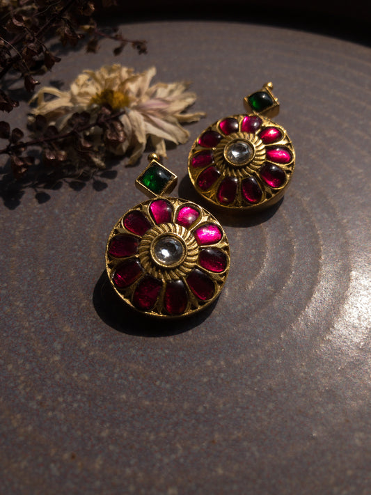 Mohana Laghu Studs