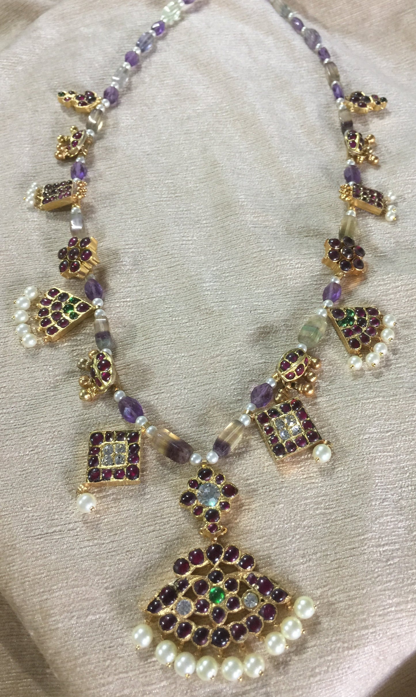 Tareeni Necklace