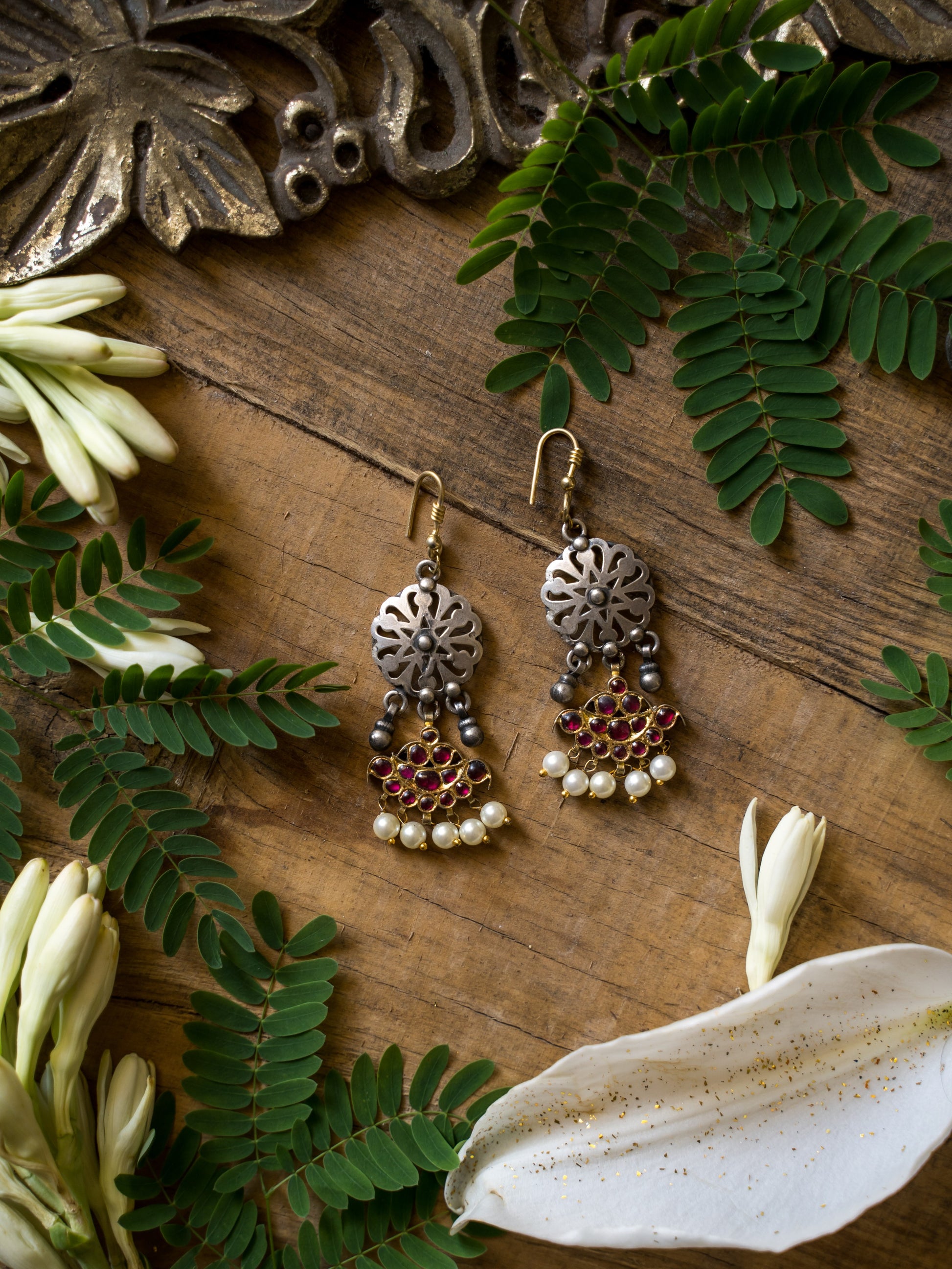 Upyog Earring - Aaharya