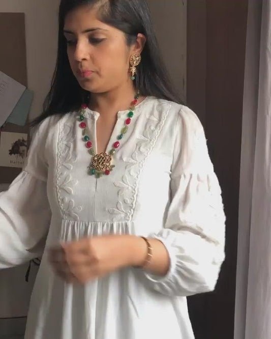 Dhaani necklace