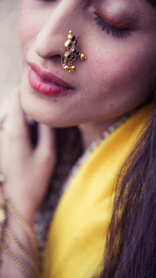 Daah Nose Pin