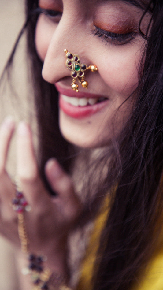 Daah Nose Pin